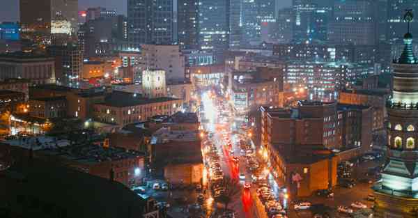 英语宣传片视频_英语宣传语海报