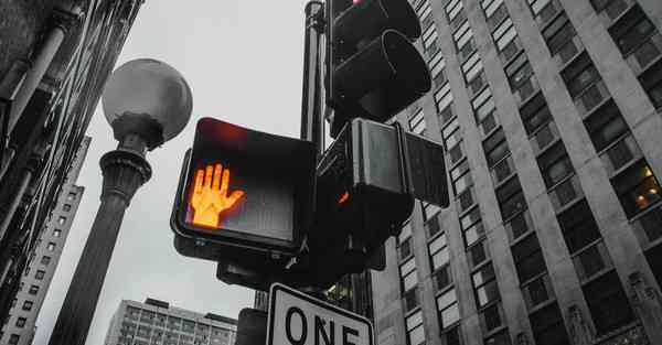 怎么制作宣传片效果_怎么制作宣传页画册